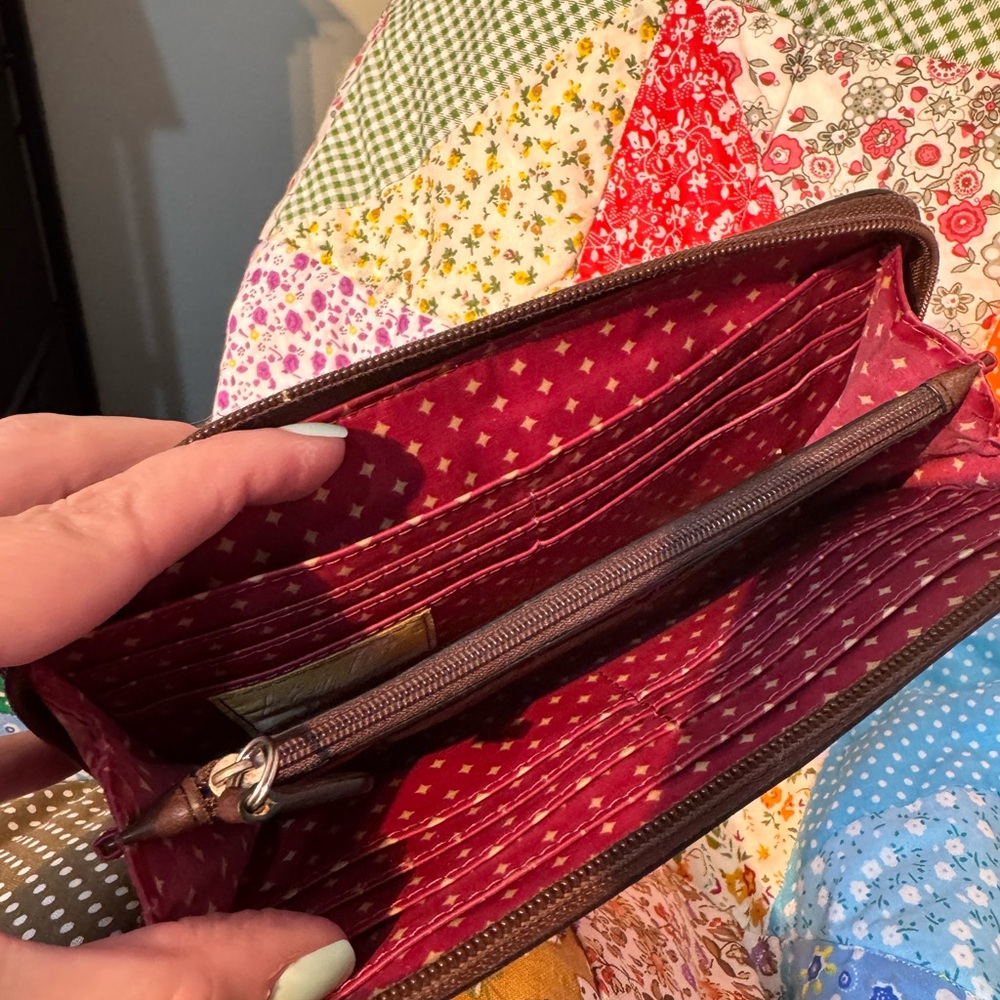 Fossil Multicolor Patterned Zip Wallet with Burgu… - image 3